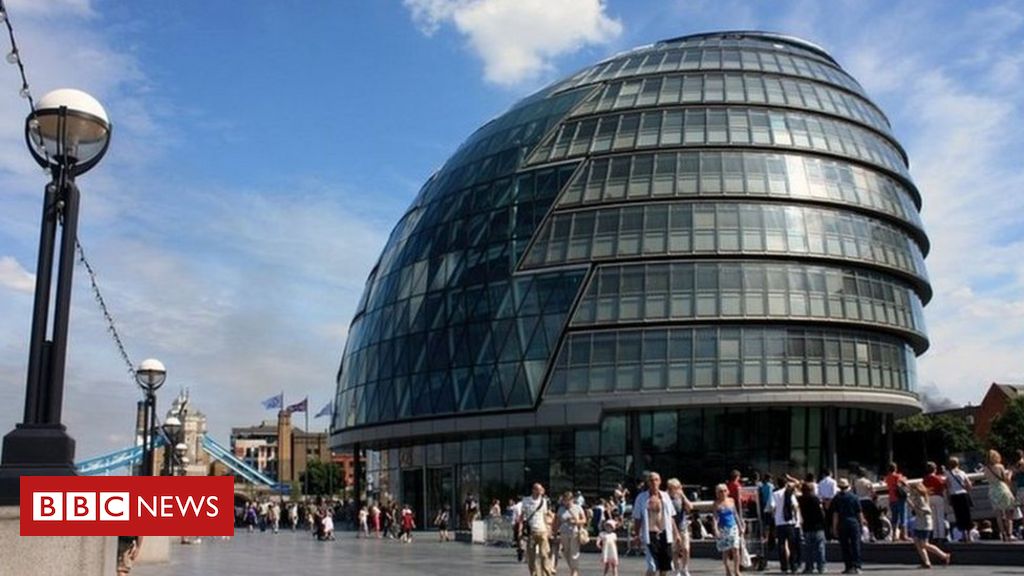 City Hall to relocate from central London to the East End